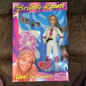 Britney Spears Live! In Concert Doll - CD included